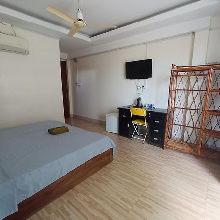 Rooms 101 Kampot Buitenkant foto