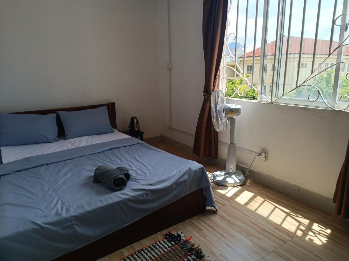 Rooms 101 Kampot Buitenkant foto