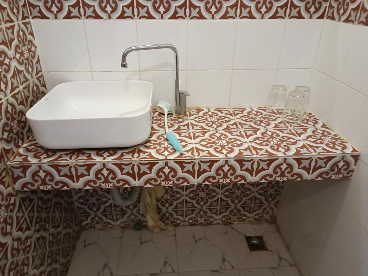 Rooms 101 Kampot Buitenkant foto