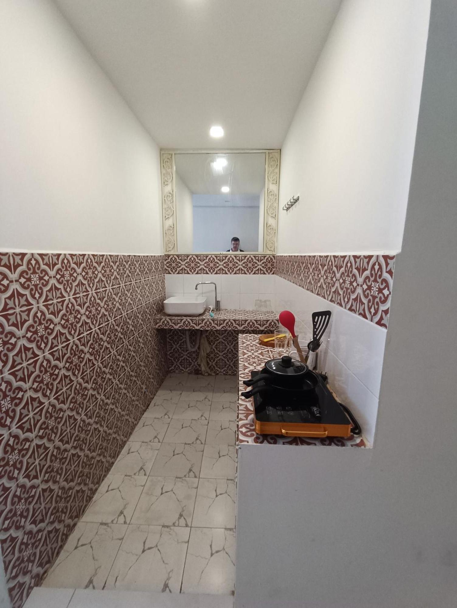 Rooms 101 Kampot Buitenkant foto